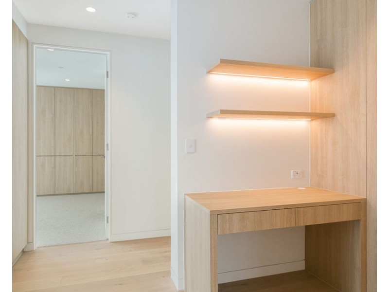 2/107 Jefferson Lane  ” Ophira”, Palm Beach QLD 4221