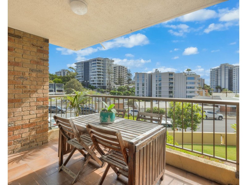 4/18 Lanham Street, Coolangatta QLD 4225