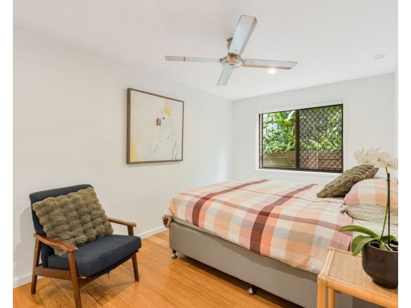 4/18 Lanham Street, Coolangatta QLD 4225