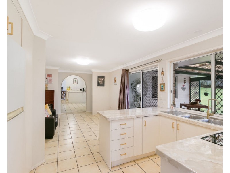 14 Glen Ayr Drive, Banora Point NSW 2486