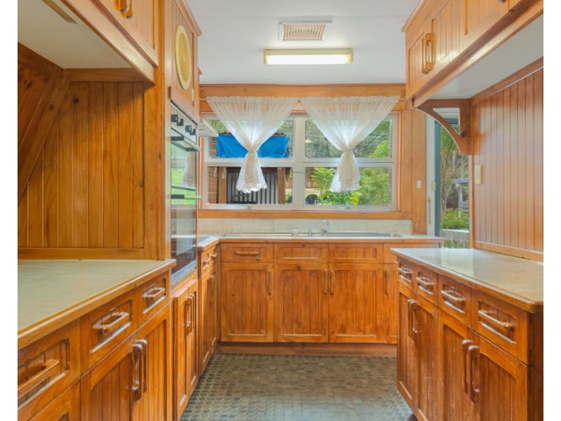 122 Broadwater Esplanade, Bilambil Heights NSW 2486