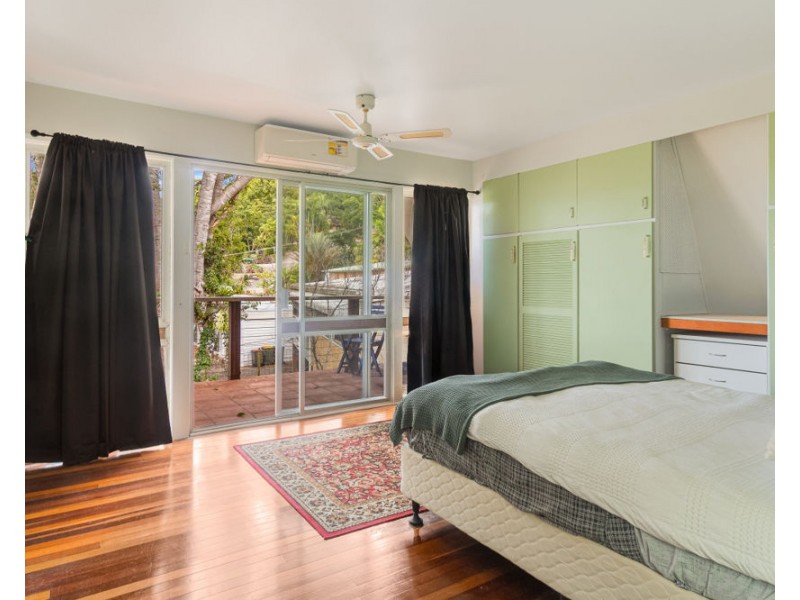 122 Broadwater Esplanade, Bilambil Heights NSW 2486