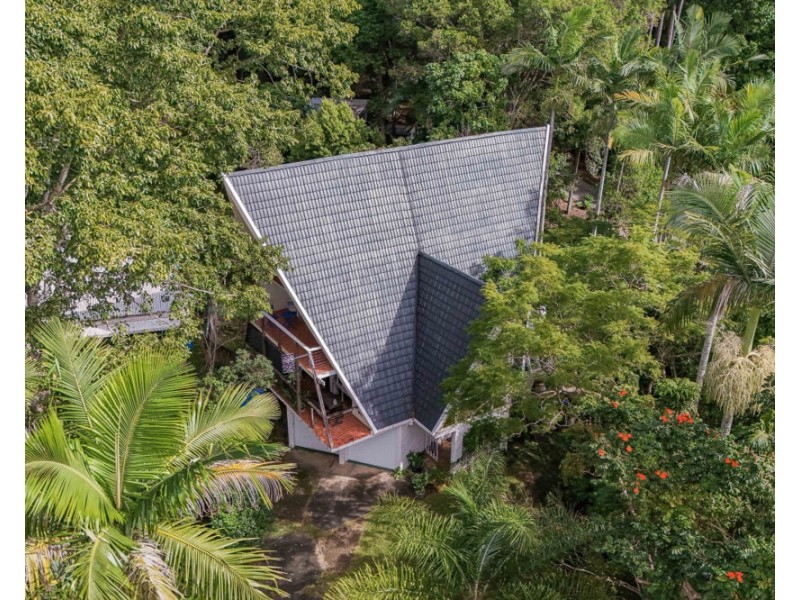 122 Broadwater Esplanade, Bilambil Heights NSW 2486