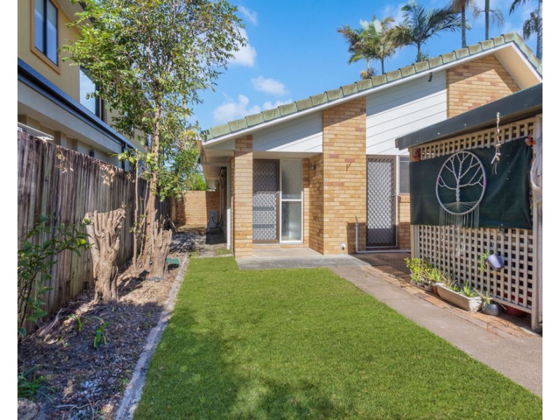 1a/90 Palm Beach Avenue, Palm Beach QLD 4221