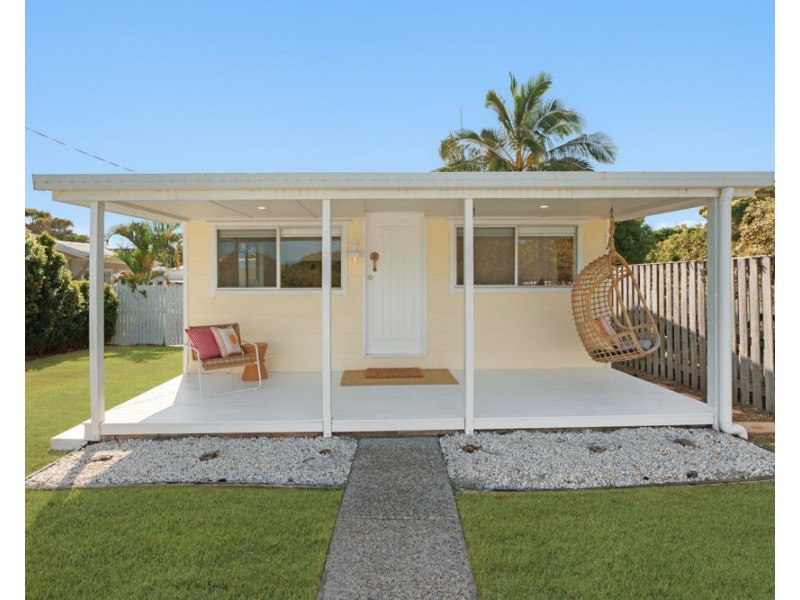 22 Main Road, Fingal Head NSW 2487