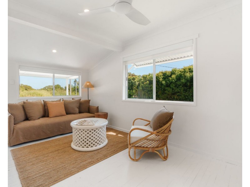 22 Main Road, Fingal Head NSW 2487