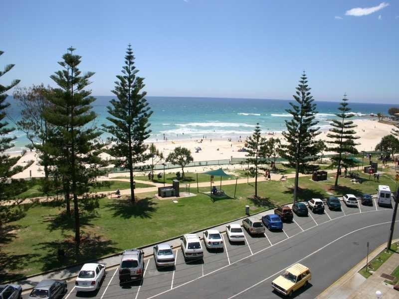 Rainbow Bay QLD 4225