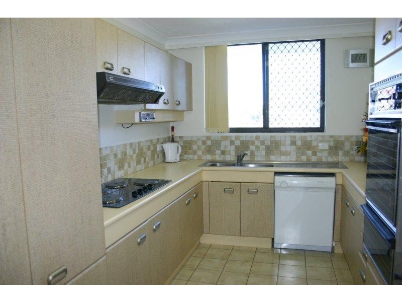Coolangatta QLD 4225