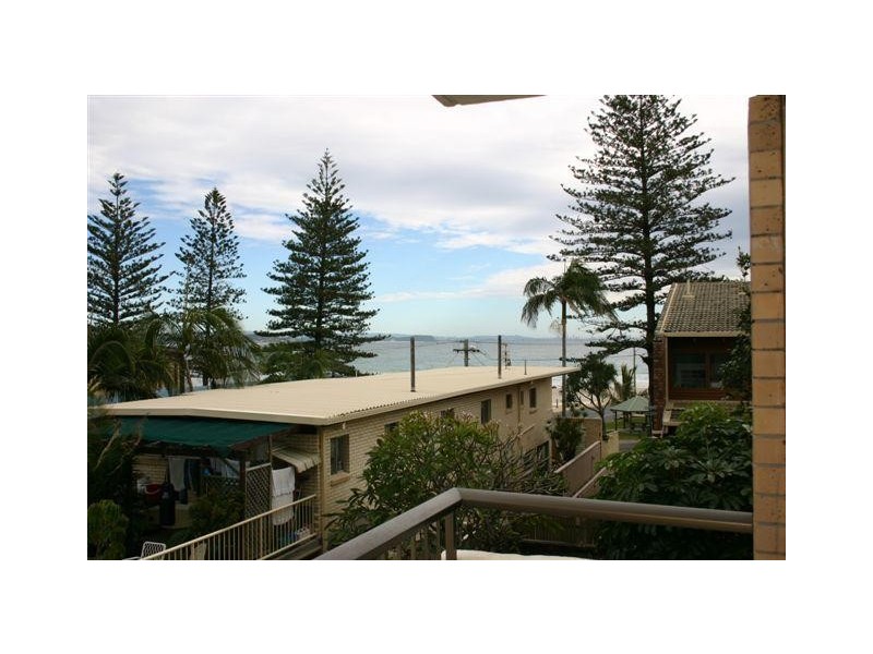 Rainbow Bay QLD 4225