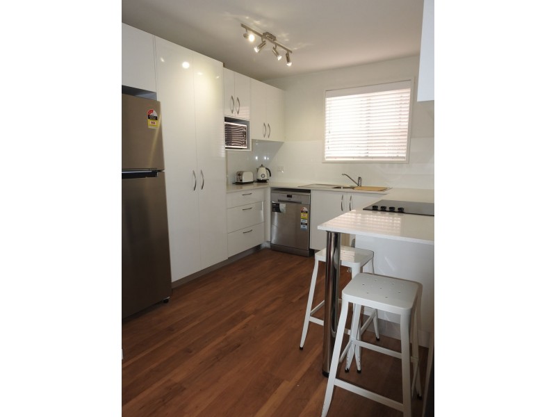 2/26A Eden Avenue, Coolangatta QLD 4225