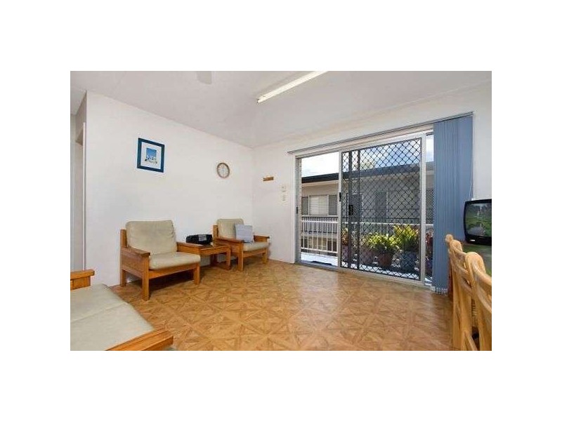 Rainbow Bay QLD 4225