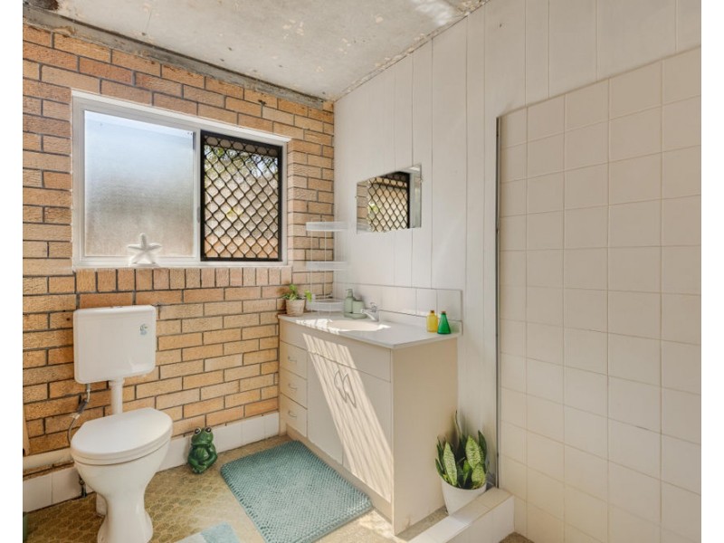 2/34 Coolangatta Rd, Coolangatta QLD 4225