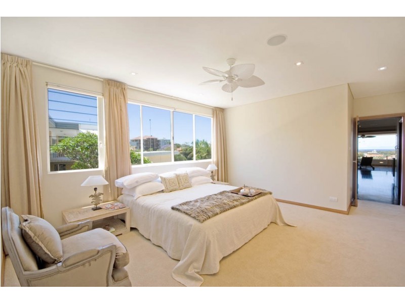 5/61 Garrick Street, Coolangatta QLD 4225