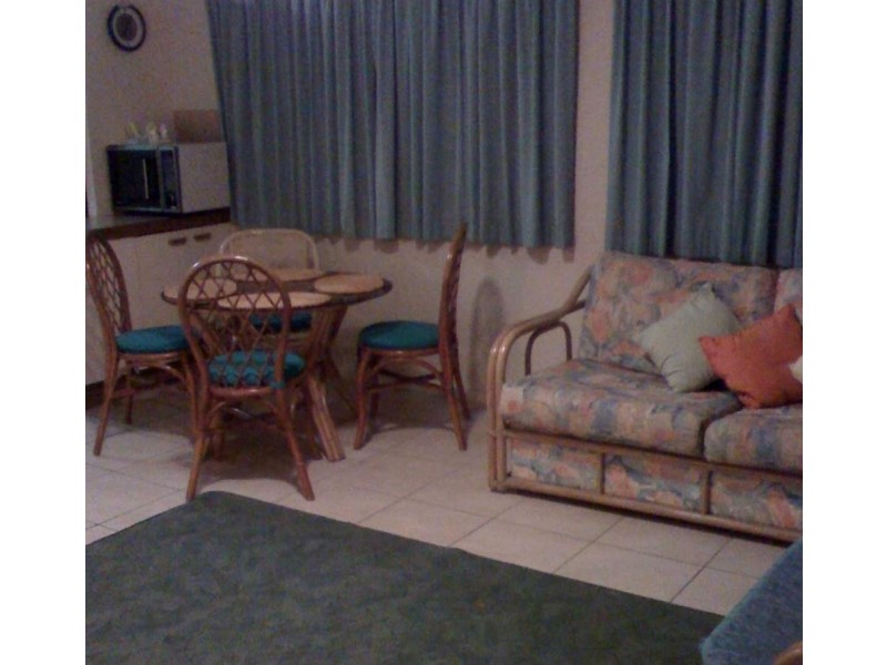 Rainbow Bay QLD 4225