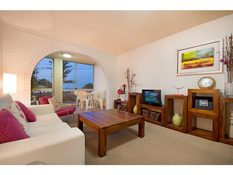 Rainbow Bay QLD 4225