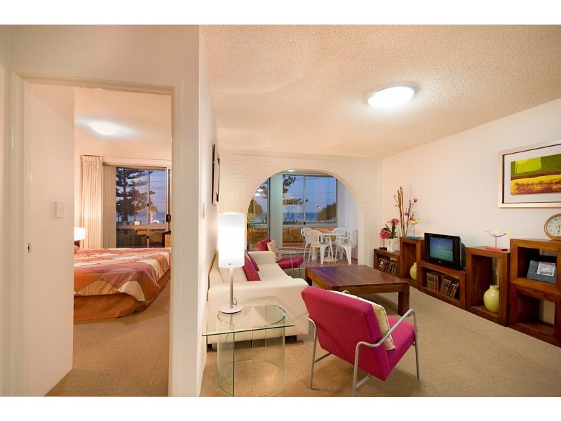 Rainbow Bay QLD 4225