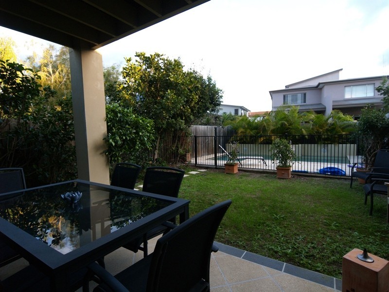 1/20 Korina Avenue, Kirra QLD 4225