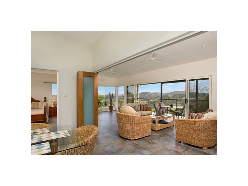 4 Owenia Cct, Bilambil Heights NSW 2486