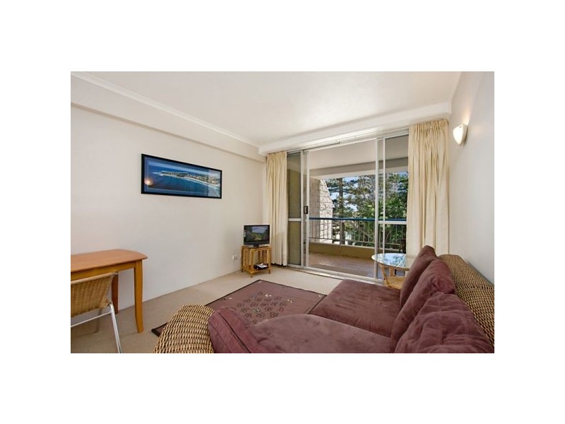 2/22 Boundary Street, Rainbow Bay QLD 4225