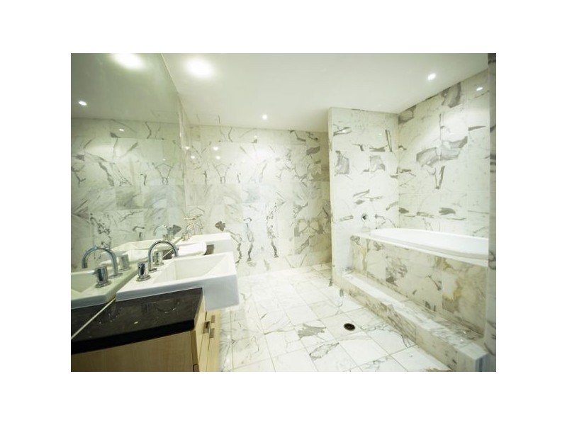 1502/3 Mclean Street (Blue C), Coolangatta QLD 4225