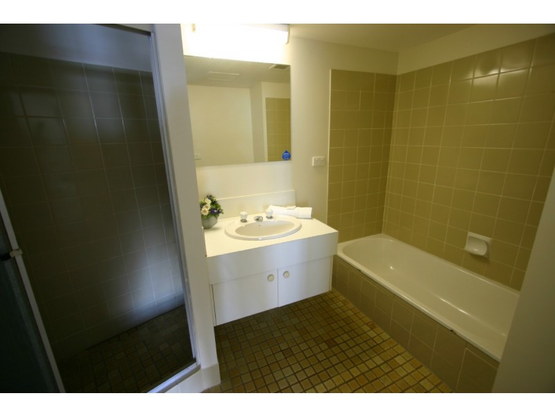 Rainbow Bay QLD 4225