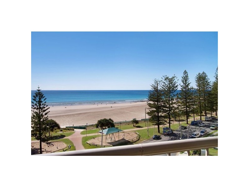 13/3 Ward Street, Rainbow Bay QLD 4225