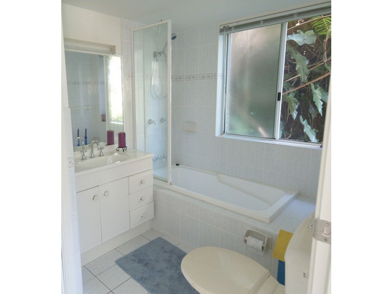 5 Coach Rd, Terranora NSW 2486