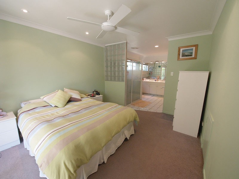 5 Coach Rd, Terranora NSW 2486