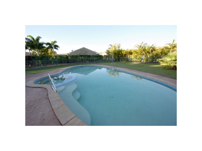 16/87 Greenway Drive, Banora Point NSW 2486