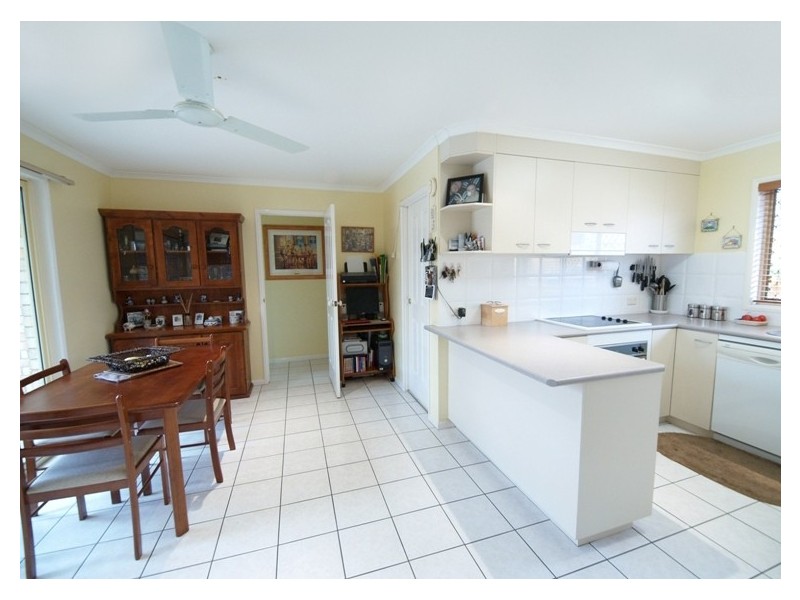 9 Casuarina Dr, Banora Point NSW 2486