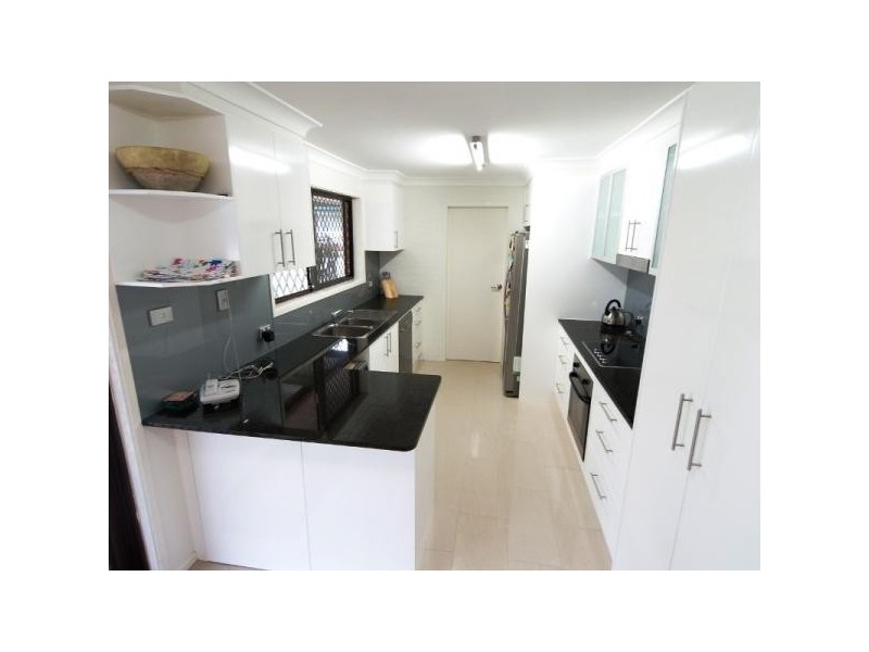 6 Redbass Ave, Tweed Heads West NSW 2485