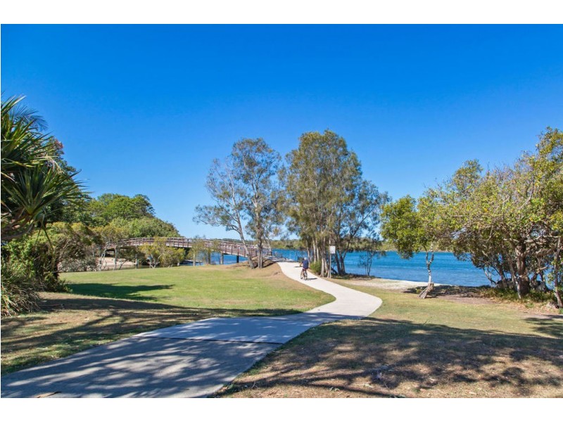 13 Crystal Waters Drive, Tweed Heads NSW 2485