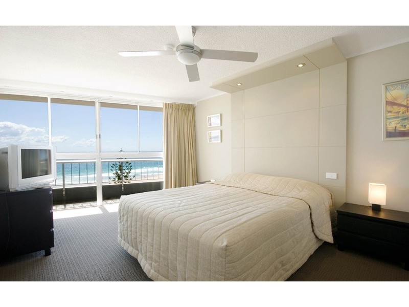 32/180 Marine Pde (Rainbow Place), Rainbow Bay QLD 4225