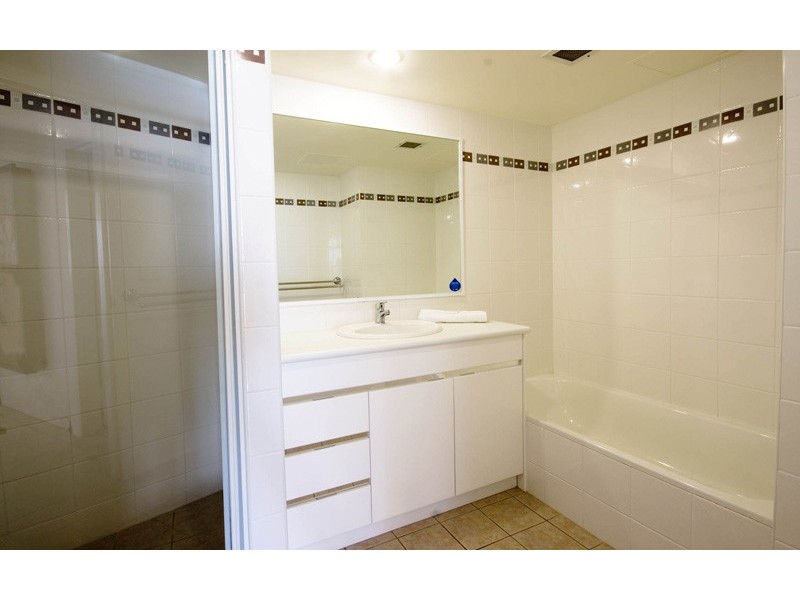 32/180 Marine Pde (Rainbow Place), Rainbow Bay QLD 4225