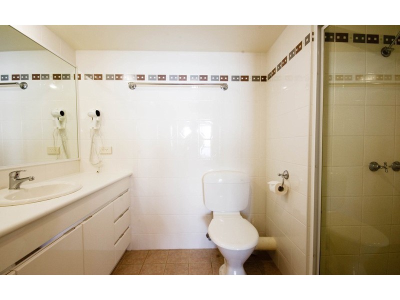 32/180 Marine Pde (Rainbow Place), Rainbow Bay QLD 4225