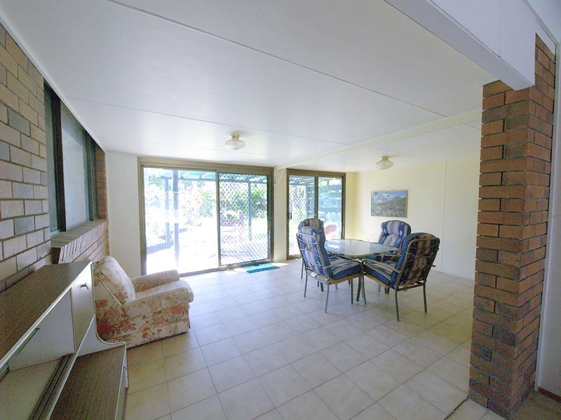 26 Blundell Blvde, Tweed Heads South NSW 2486