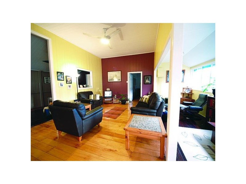 52 Dutton Street, Coolangatta QLD 4225