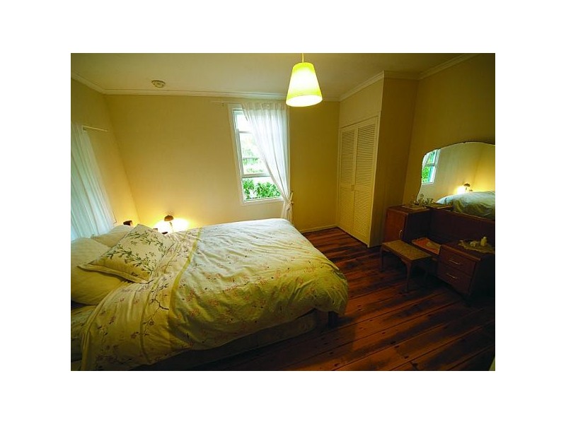 52 Dutton Street, Coolangatta QLD 4225