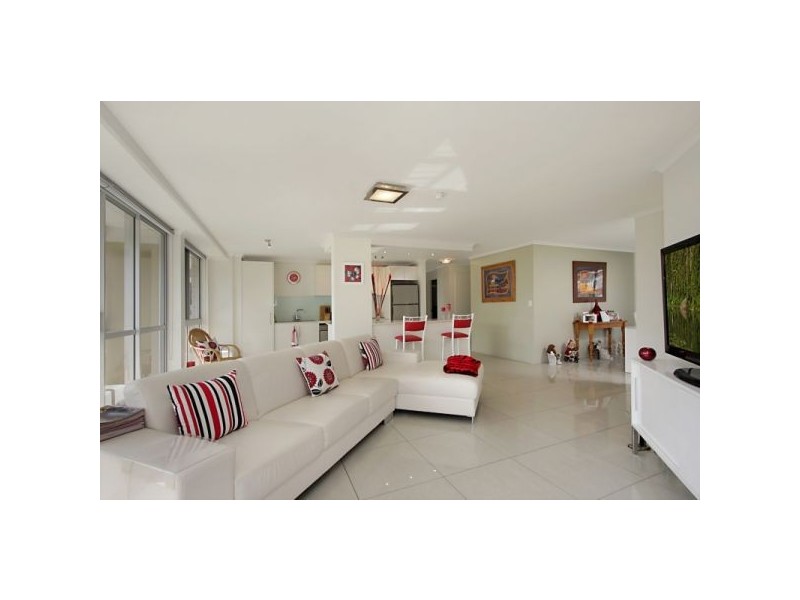 11/22-26 Boundary Street, Rainbow Bay QLD 4225