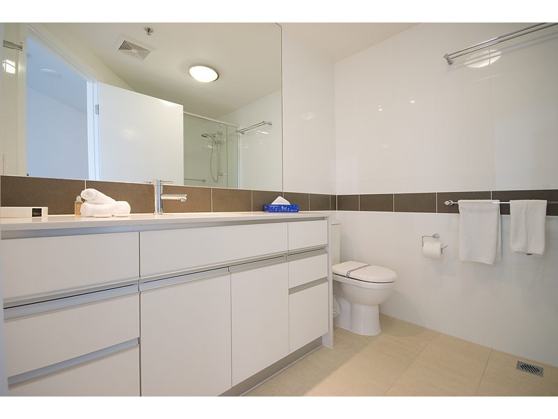 Coolangatta QLD 4225