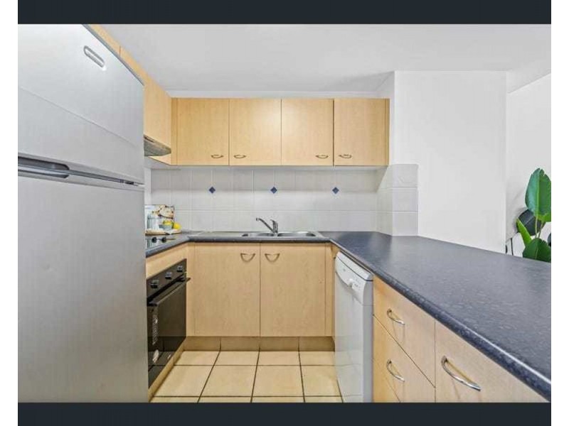 47/5-7 Hill Street  “BELLA MARE”, Coolangatta QLD 4225