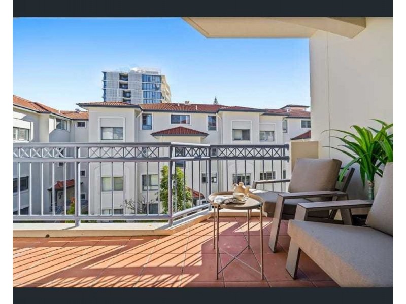 47/5-7 Hill Street  “BELLA MARE”, Coolangatta QLD 4225