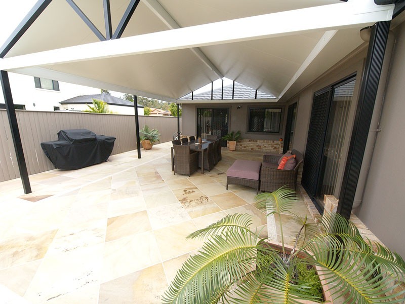 21 Sea Eagle Drive, Burleigh Waters QLD 4220