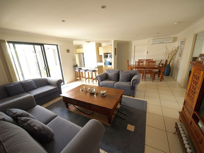 21 Sea Eagle Drive, Burleigh Waters QLD 4220