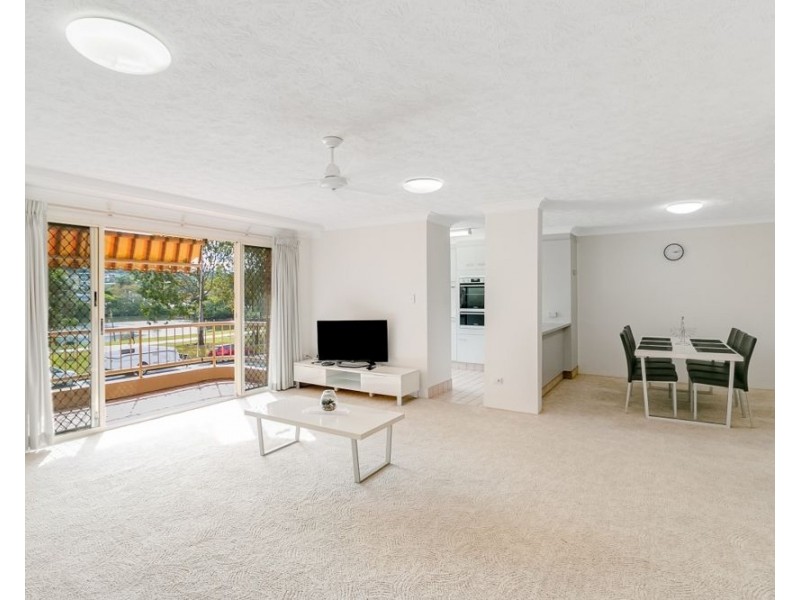 10/4 Botany Crescent, Tweed Heads NSW 2485
