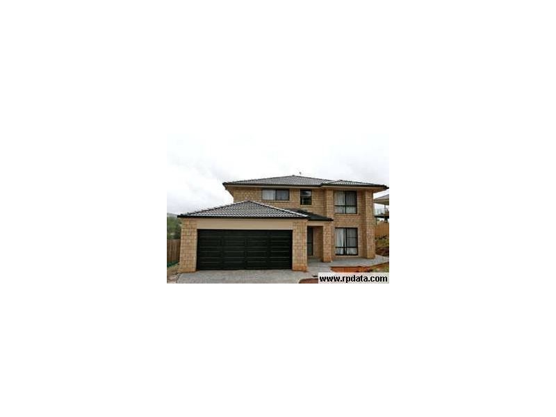 4 Finnagin Drive, Bonogin QLD 4213