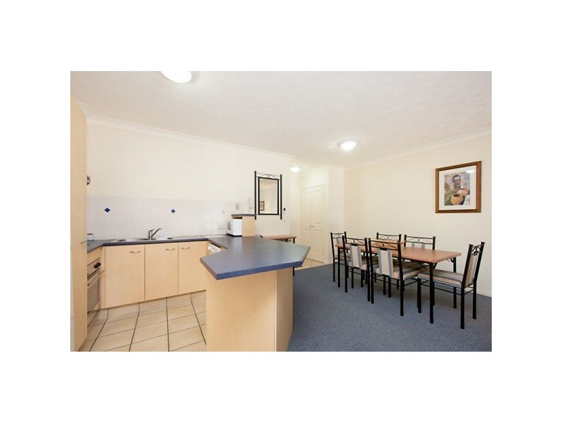 21/5 Hill Street, Rainbow Bay QLD 4225