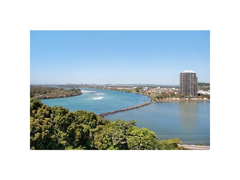 2/13 Eden Street, Rainbow Bay QLD 4225