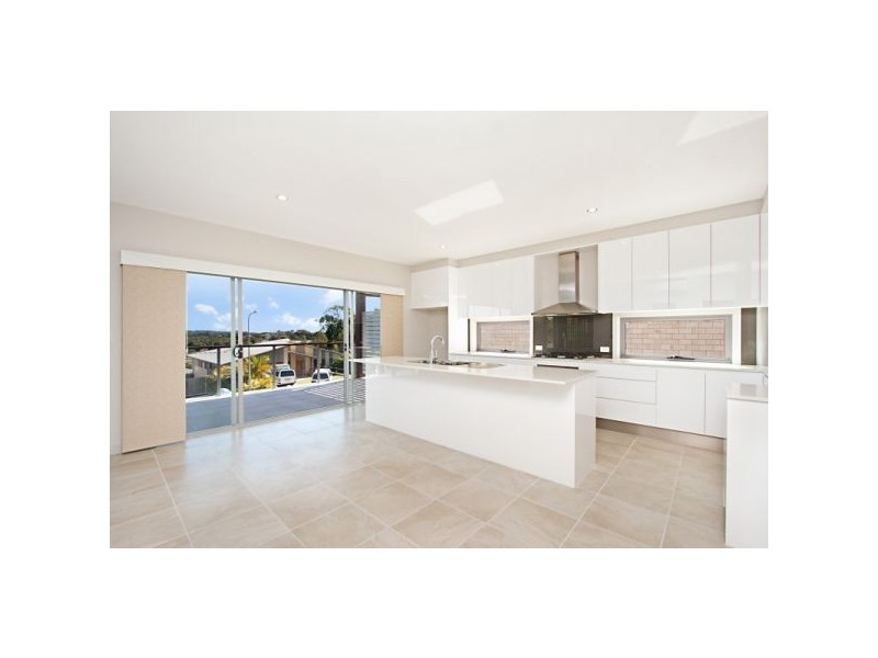 8 Wren Ct, Tweed Heads South NSW 2486