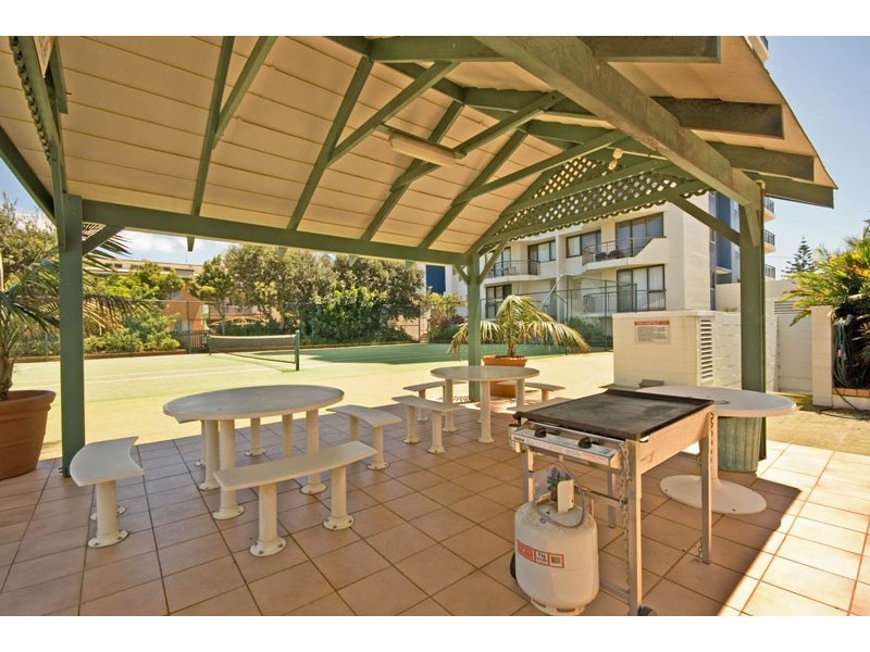 15b/166  Marine Pde, Rainbow Bay QLD 4225